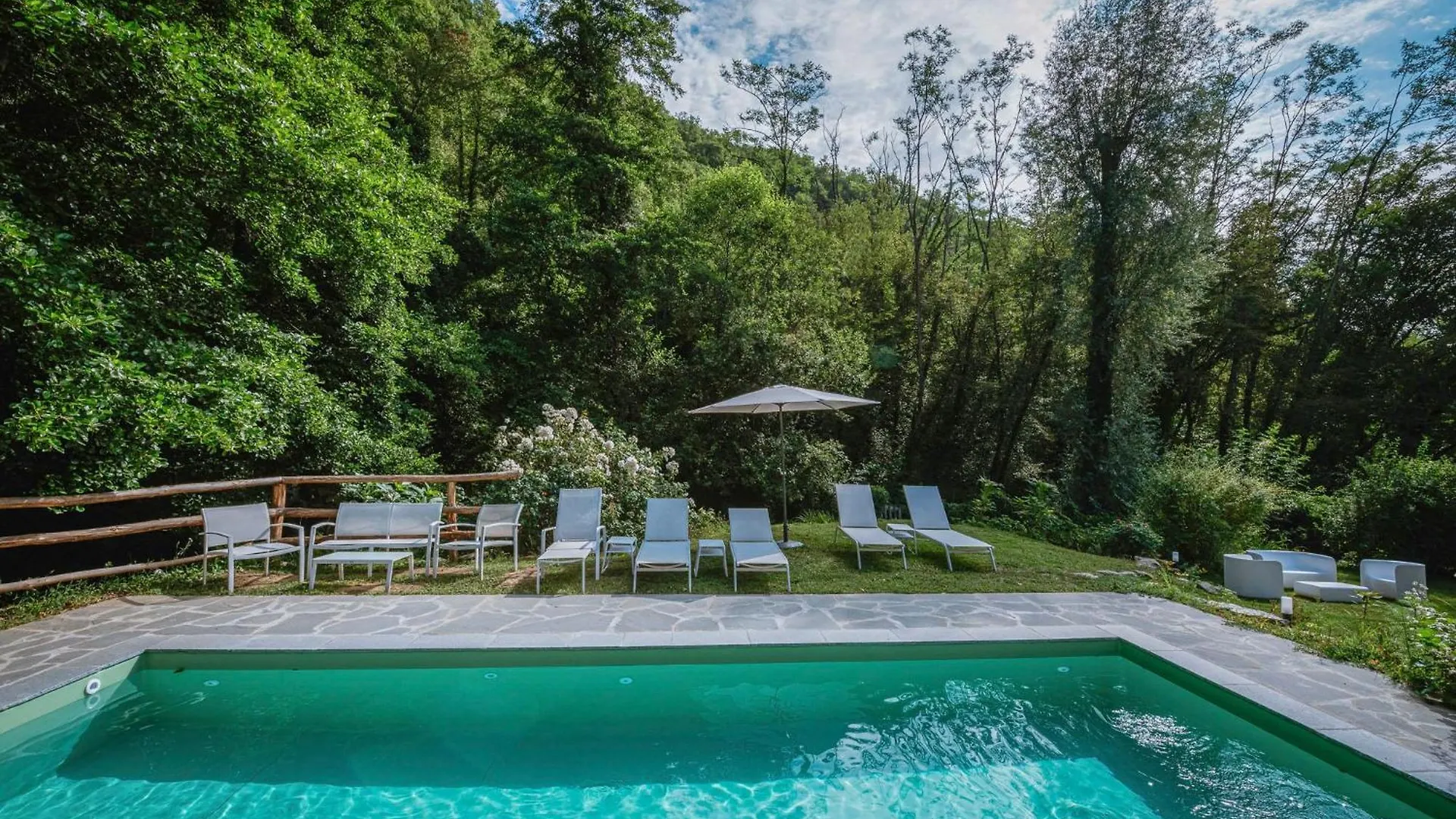 아레초 Casa Nel Bosco 빌라