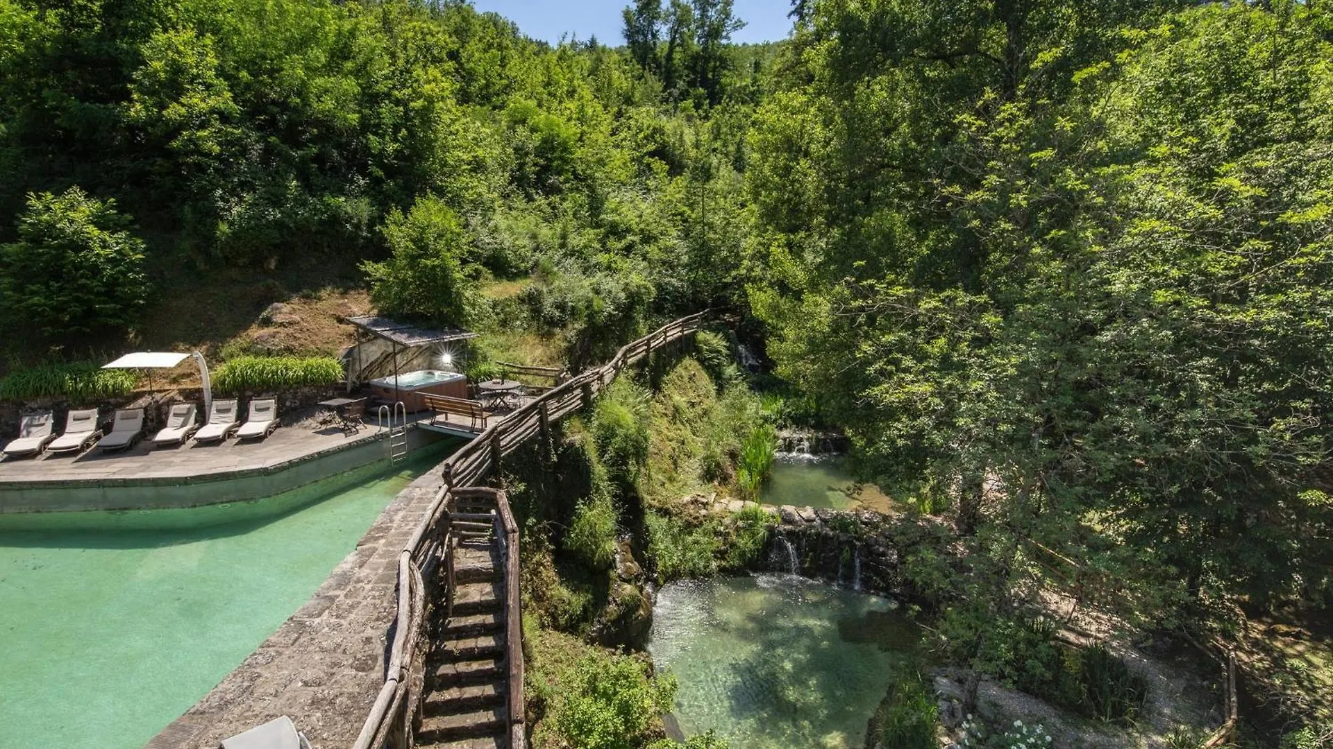 아레초 Casa Nel Bosco 빌라 펜션